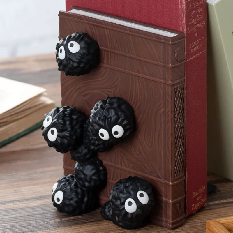 Maison Ghibli Book stand Kurosuke - My Neighbour Totoro | Décoration