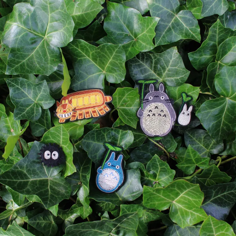 Maison Ghibli Embroidered Jewel Brooch Soot Sprite - My Neighbor Totoro | Pins