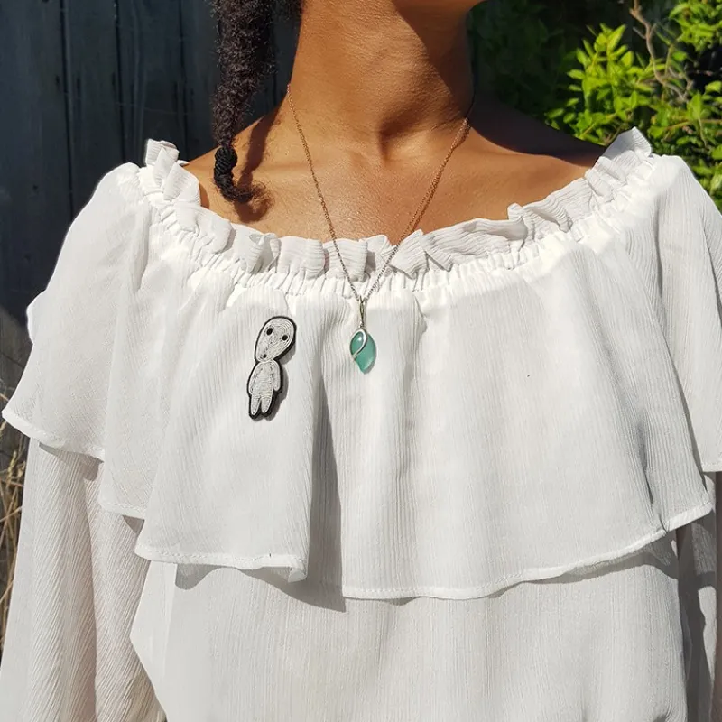 Maison Ghibli Embroidered Jewel Brooch Walking Kodama - Princess Mononoke | Pins