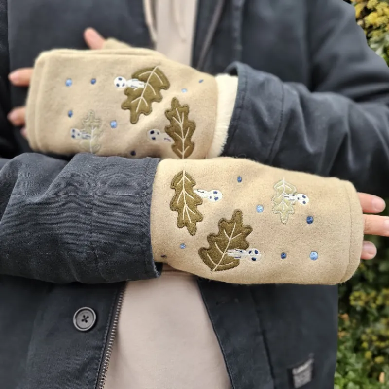 Maison Ghibli Kodama Gloves - Princess Mononoke | Outfits
