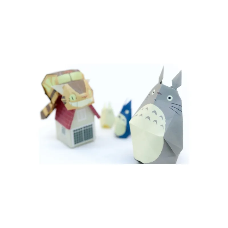 Maison Ghibli Origami Set Totoro in front of the house - My Neighbor Totoro | Arts And Crafts