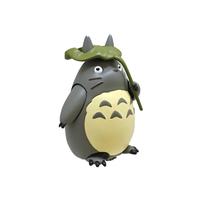 Maison Ghibli Pull Back Figurine Totoro with leaf - My Neighbour Totoro | Toys