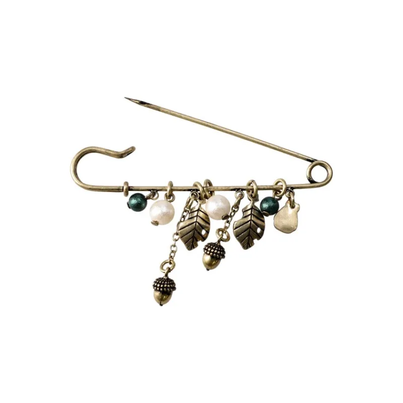 Maison Ghibli Safety Pin brooch Totoro & Leaves - My Neighbor Totoro | Accessories | Jewellery