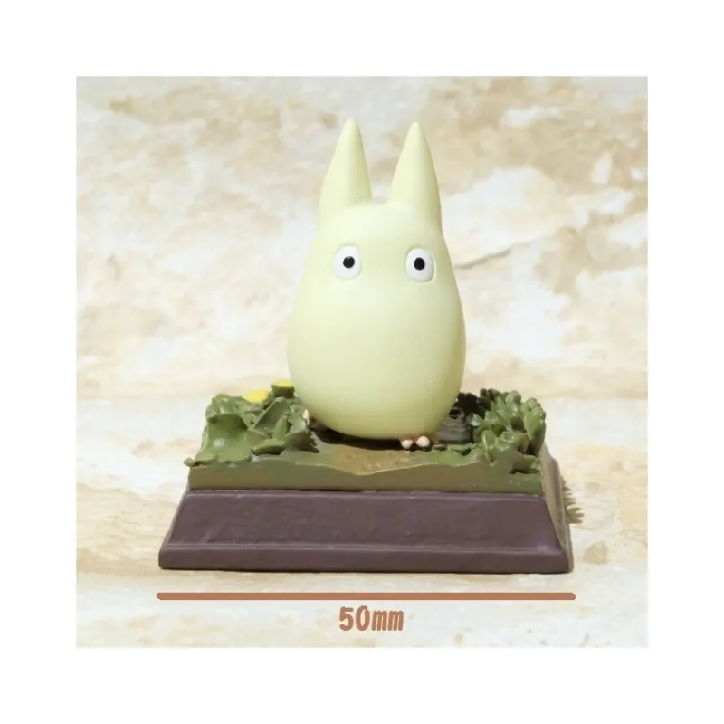 Maison Ghibli Statue Collection Stop Motion Totoro White Race Pose 1 - My Neighbor Totoro | Statues
