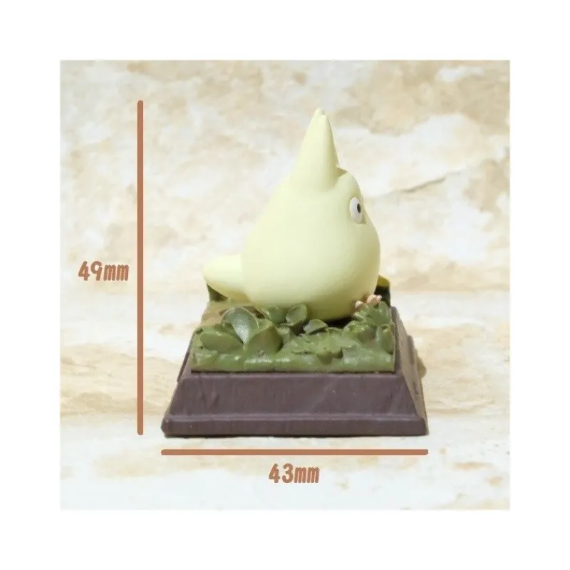 Maison Ghibli Stop Motion Collection Totoro Fast Walk Small Totoro Pose 3 - My Neighbor Totoro | Statues