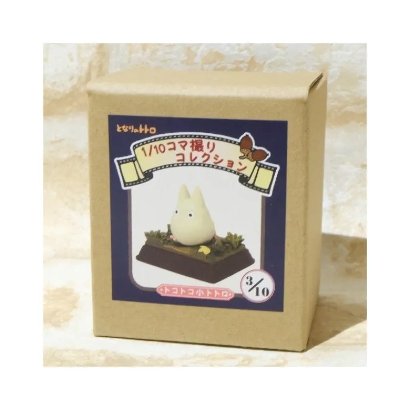 Maison Ghibli Stop Motion Collection Totoro Fast Walk Small Totoro Pose 3 - My Neighbor Totoro | Statues