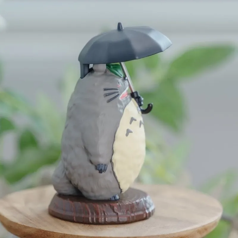 Maison Ghibli Totoro Magnet Statue - My Neighbor Totoro | Statues