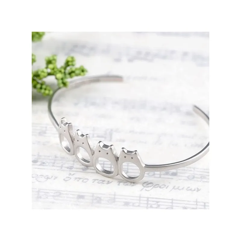 Maison Ghibli White Totoro Metal Garland Bracelet - My Neighbor Totoro | Jewellery